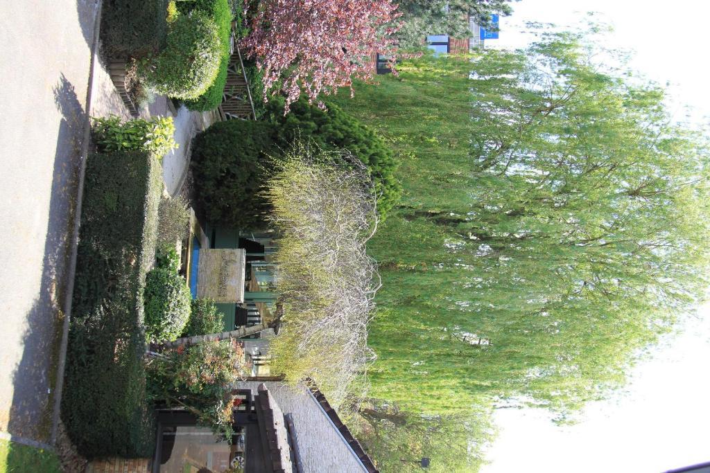 Logis Lhôtel Restaurant Antony Verrières Le Buisson Massy  Esterno foto