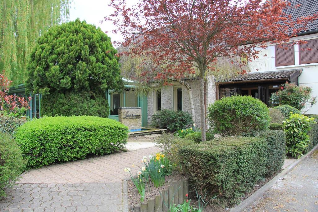 Logis Lhôtel Restaurant Antony Verrières Le Buisson Massy  Esterno foto
